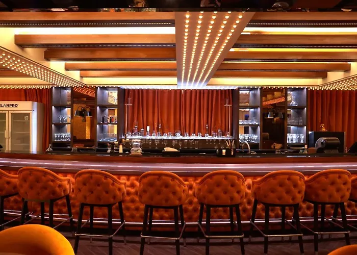 Planet Hollywood Thane